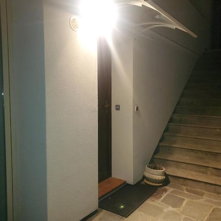Vue Sur Les Montagnes Apartment Embrun Exterior photo